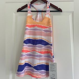Lululemon womens workout tank top size 4